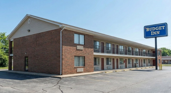 Pokój budżetowy z telewizorem hotelowym w trybie hotelowym – rozwiązania ekonomiczne Smart TV dla hoteli, iBeeQ